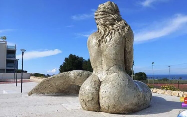 ‘Curvy’ mermaid statue criticised for being ‘too sexual’