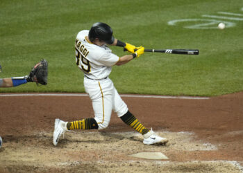 After 13 years in the minors, Pirates’ Maggi makes MLB debut