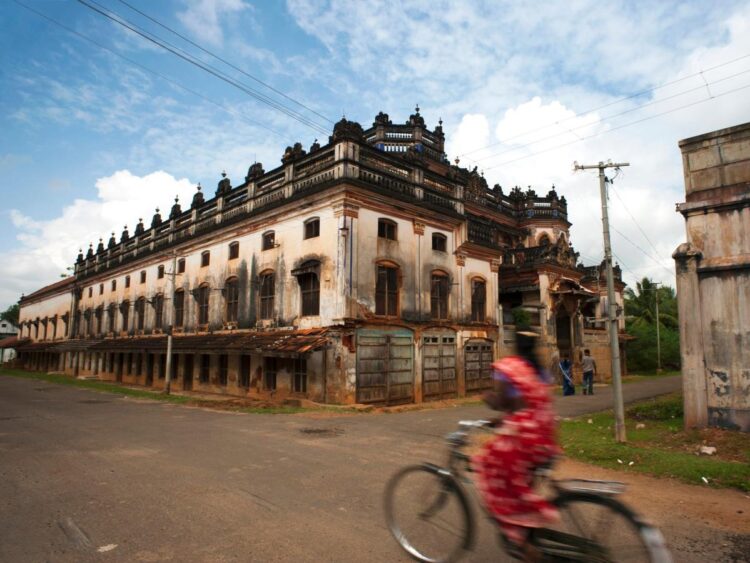 Inside India’s 15,000 extravagant, abandoned mansions, built by spice and gem tycoons and left to decay