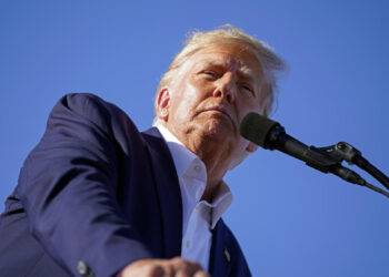 Trump plans to turn himself in early Tuesday, campaign says