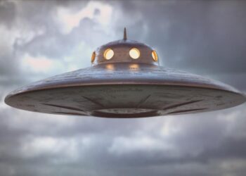 US has real UFO problem and it’s not Chinese spy balloons, says former Navy fighter pilot