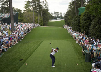 Tiger Woods’ painful Masters walk results in opening 74