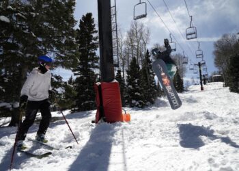 Small towns reclaim abandoned ski areas as nonprofits