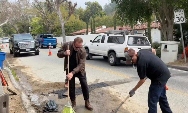 Arnold Schwarzenegger rebuked for filling LA pothole that was not a pothole