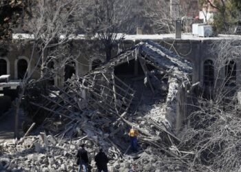 Israeli strikes in Syria’s Homs province wound five soldiers