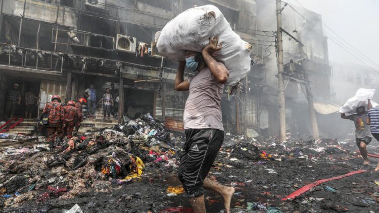 In Dhaka’s mushrooming markets, fear of fire always lingers