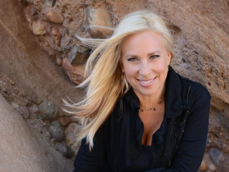 I’m a dream expert. These are the 5 most common dreams and what they mean.