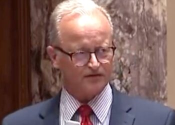 Minnesota Republican’s Wild ‘3 Joints’ Claim Gets Twitter Users High Off Laughter Minnesota Republican’s Wild ‘3 Joints’ Claim Gets Twitter Users High Off Laughter