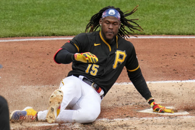 Pirates SS Oneil Cruz injured in home-plate collision