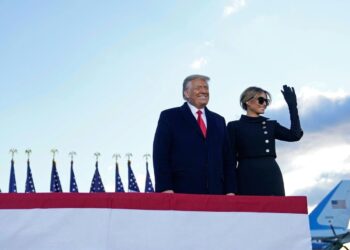 Trump could admit to having an affair — if only so he can use Melania as a defense if his case ever makes it to trial, legal experts say