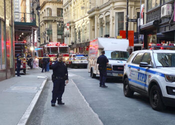 Parking garage partially collapses in NYC, killing 1