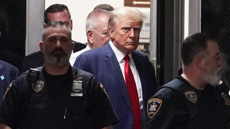 Trump’s tale of crying Manhattan court employees was ‘absolute BS,’ law enforcement source says