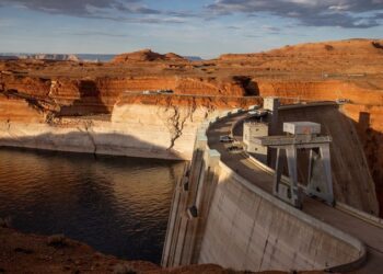 Lake Powell could rise 50 to 90 feet over the next few months