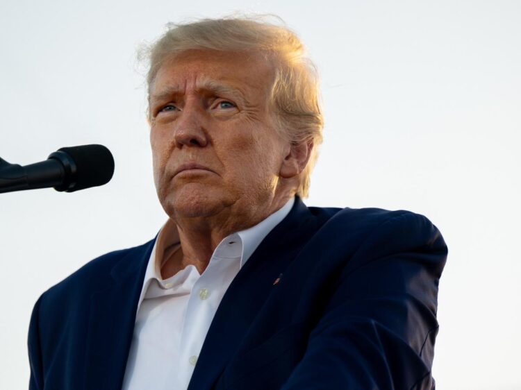 Trump says his fans didn’t just give him $5 million in 48 hours — more than 16,000 people also signed up to become campaign volunteers within 2 days of his indictment