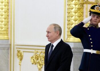 Russian political scientist comments on what Russian security forces think of Putin