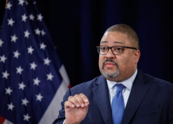 Federal appeals court temporarily blocks congressional testimony of former prosecutor