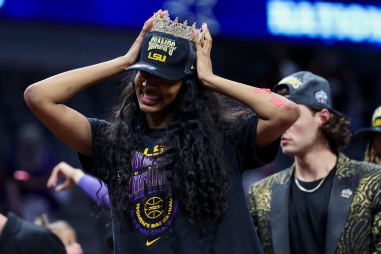 ‘Saturday Night Live’ parodies LSU women’s basketball star Angel Reese on Weekend Update segment