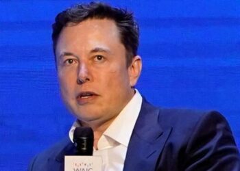 Elon Musk’s 2-Word Response To NPR Leaving Twitter Is … Really Something