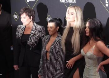 16 Times Celebs Tried To Be Funny, Relatable, Or Wise, But Actually Came Across As Extremely Out-Of-Touch