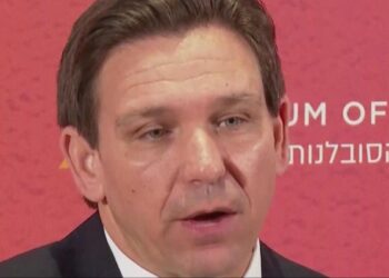 Ron DeSantis calls Disney's lawsuit against him "political" Ron DeSantis calls Disney's lawsuit against him "political"