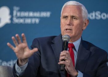 Appeals court rejects Trump effort to block Pence testimony