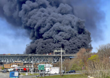 Fatal crash sparks fire on major Connecticut highway bridge