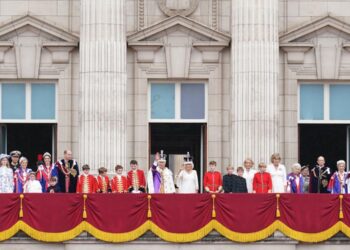 The royal casualties of the slimmed down balcony moment