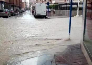 Driver swept away by floodwaters in Spain