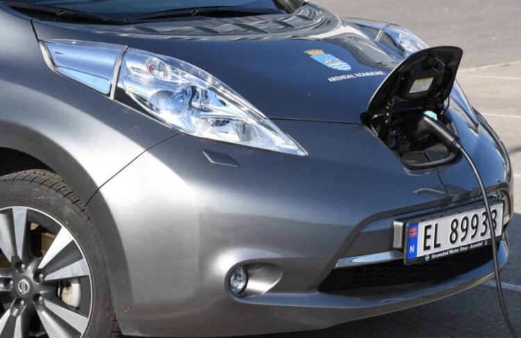 Norway’s near-total adoption of electric vehicles appears to be going smoothly, defying skeptics