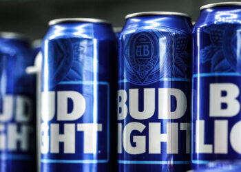Budweiser parent now offering money back to boost sales