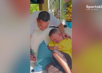 MLB player Manny Machado sees a viral video of a young fan. Watch what he does next.