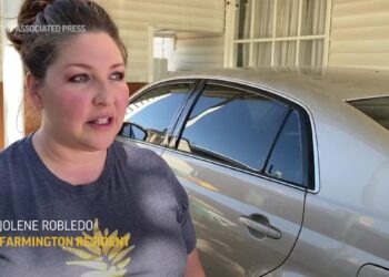 Mother shelters from mass shooter