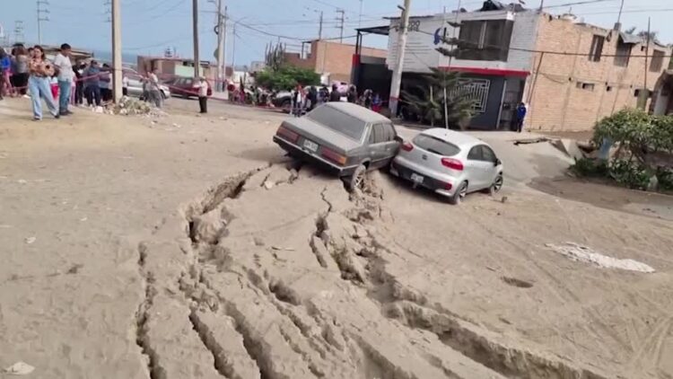 Land subsidence damages homes in Peru