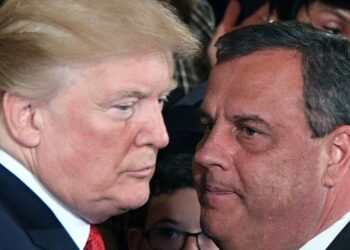 Chris Christie Taunts ‘Child’ Trump By Revealing His Big Fear