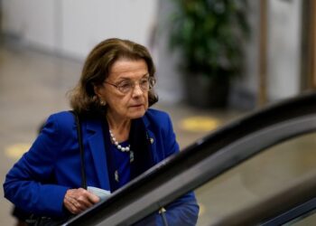 Dianne Feinstein returning to U.S. Senate after health-related absence
