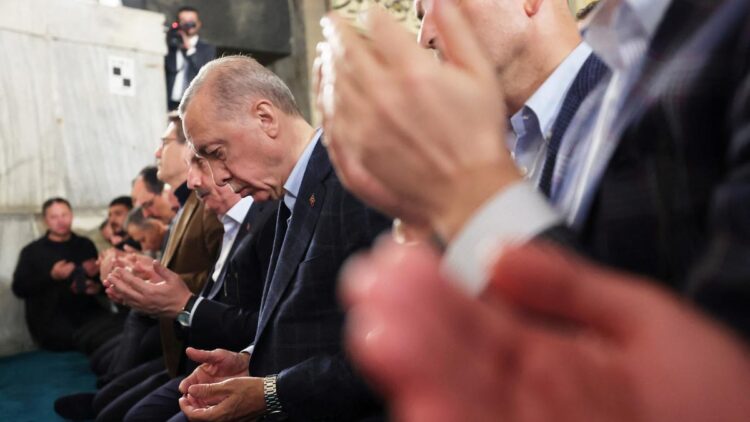 Campaigning in Turkey’s pivotal elections ends, voting nears