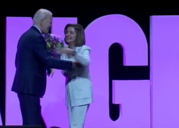 Biden honors Nancy Pelosi at EMILY’s List gala