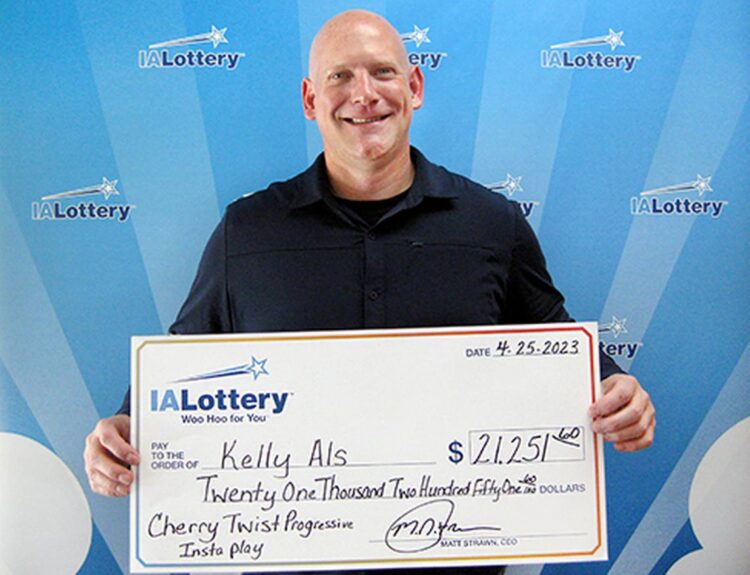 Lottery player tries to work after jackpot win in Iowa. He ‘lasted about five minutes’