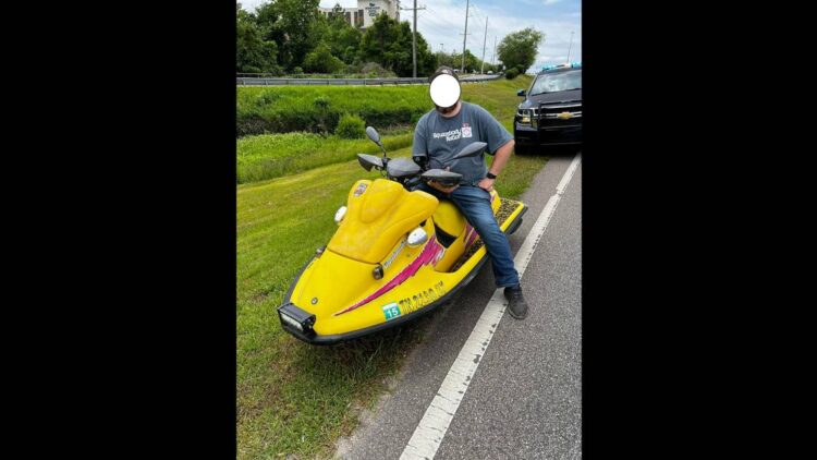 A ‘boatercycle?’ Man driving jet ski on highway gets pulled over by Alabama cops