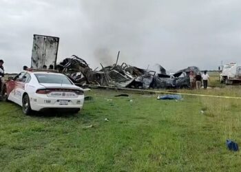 Tractor trailer crash in Mexico kills 26