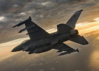 Former F-16 pilot says he would not want to fly missions over Ukraine right now, arguing ‘there is no fighting chance’