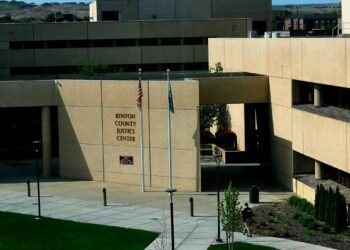 Trial set for Tri-Cities woman accused of grooming and raping a boy on son’s team