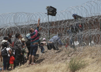 8-year-old girl sought medical help 3 times on day she died, US immigration officials say