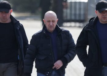 Wagner Boss Offered to Sell Out Russian Troops to Ukraine, Report Says