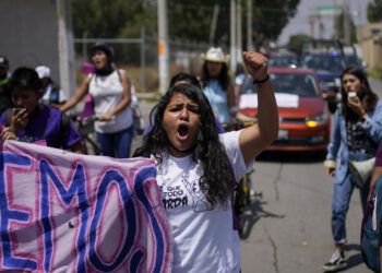 Mexico prosecutors withdraw case against woman sentenced to prison for killing rapist attacking her