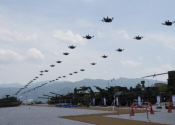 South Korea, US troops hold large live-fire drills near border with North Korea