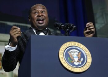 Watch Roy Wood Jr.’s full set from 2023 White House correspondents’ dinner
