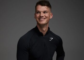 A 30-year-old university dropout and former Pizza Hut delivery driver is now worth .1 billion — 3 times more than Ed Sheeran