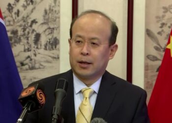 China asks Australia to step up missing ship crew search