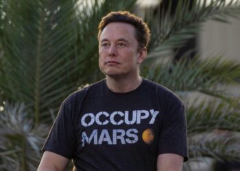 Elon Musk was asked what he’d tell his kids about choosing a career in the era of AI. His answer revealed he sometimes struggles with self-doubt and motivation.